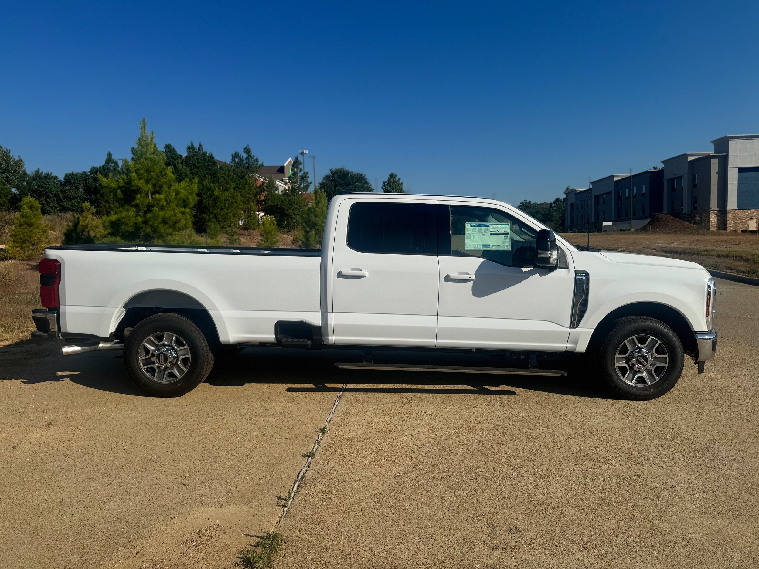 New 2026 Ford F350 Lariat RWD image 3