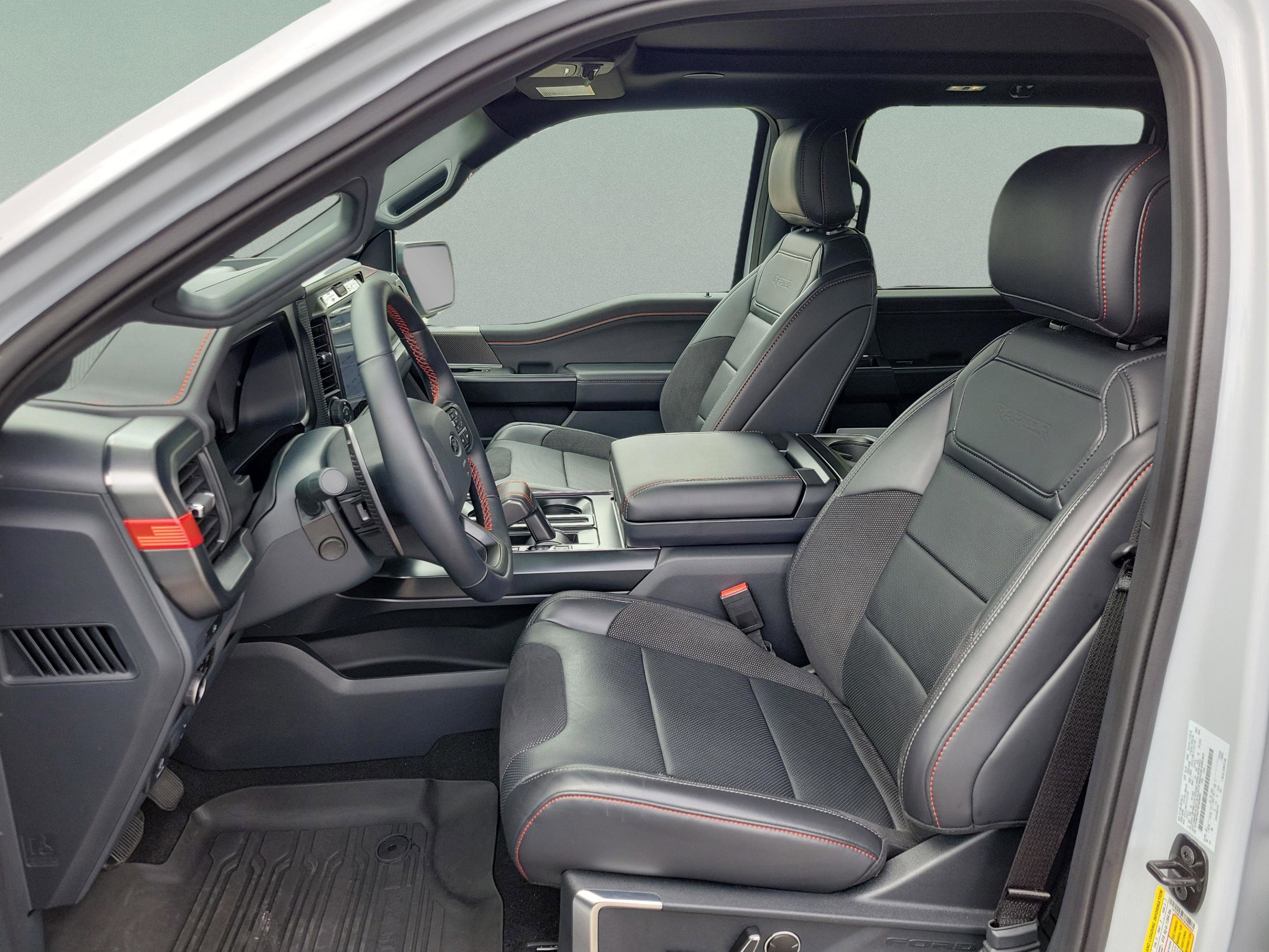 Certified 2025 Ford F150 Raptor image 9