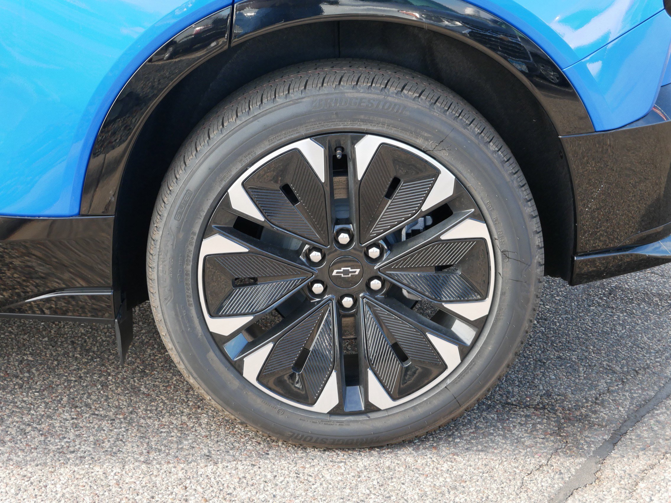 New 2026 Chevrolet Blazer EV RS image 3