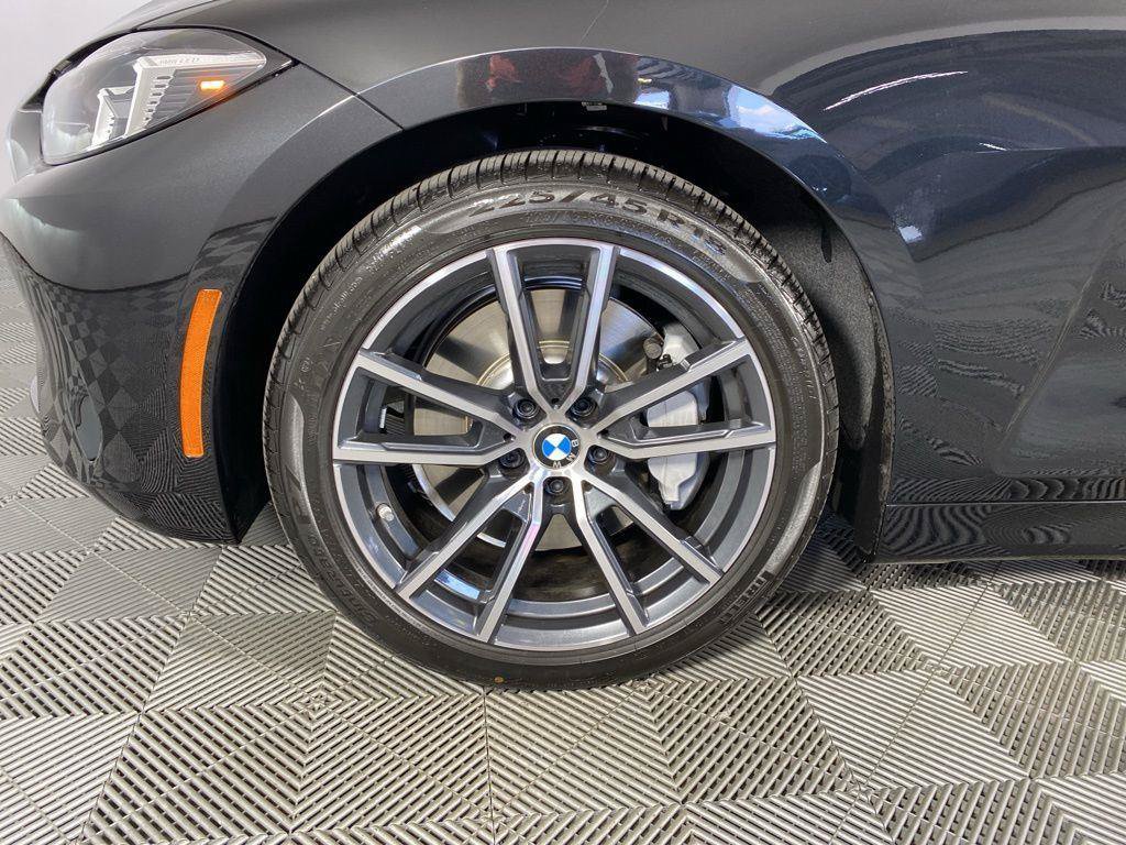 Certified 2026 BMW 430i xDrive Coupe w/ Premium Package AWD/4WD image 7
