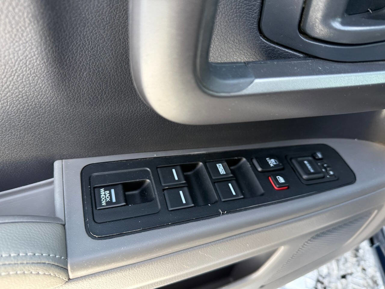 Used 2012 Honda Ridgeline RTL image 13