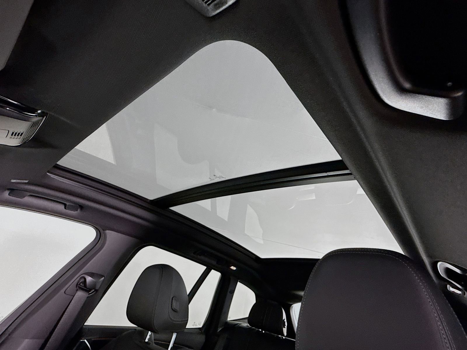 Certified 2023 BMW X3 sDrive30i w/ M Sport Package image 22