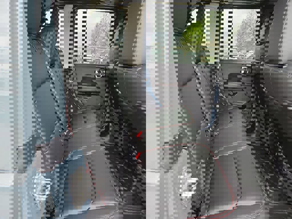 New 2026 Jeep Wrangler Unlimited Rubicon 392 image 25