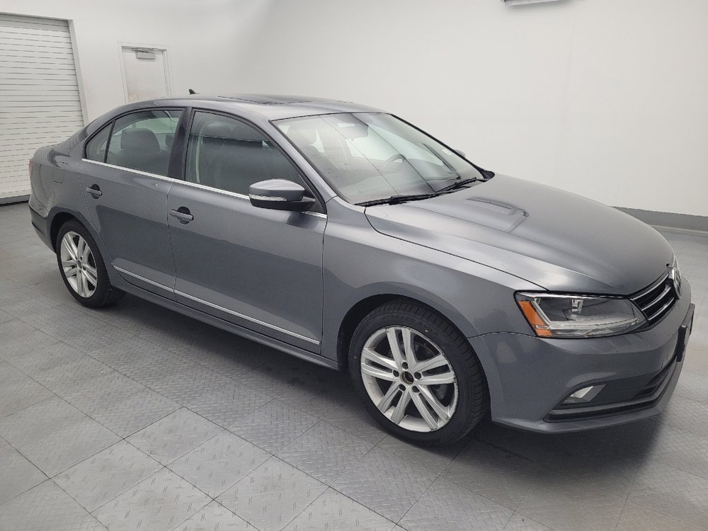 Used 2017 Volkswagen Jetta SEL FWD image 11