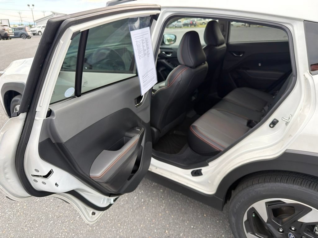 Certified 2025 Subaru Crosstrek 2.5i Limited w/ Crosstrek Mirror Package AWD/4WD image 15