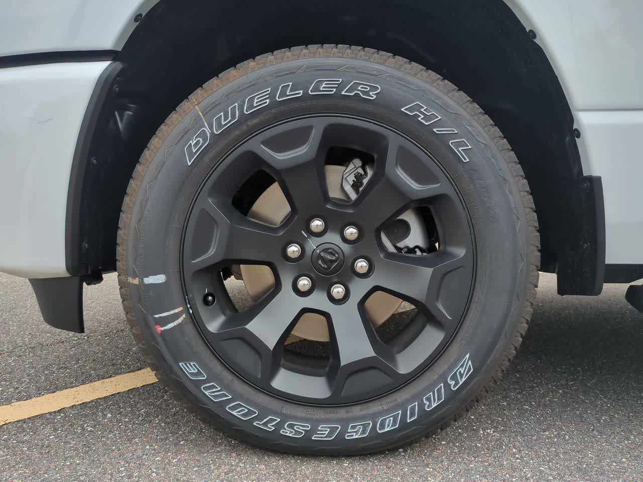 New 2026 RAM 1500 Express image 14