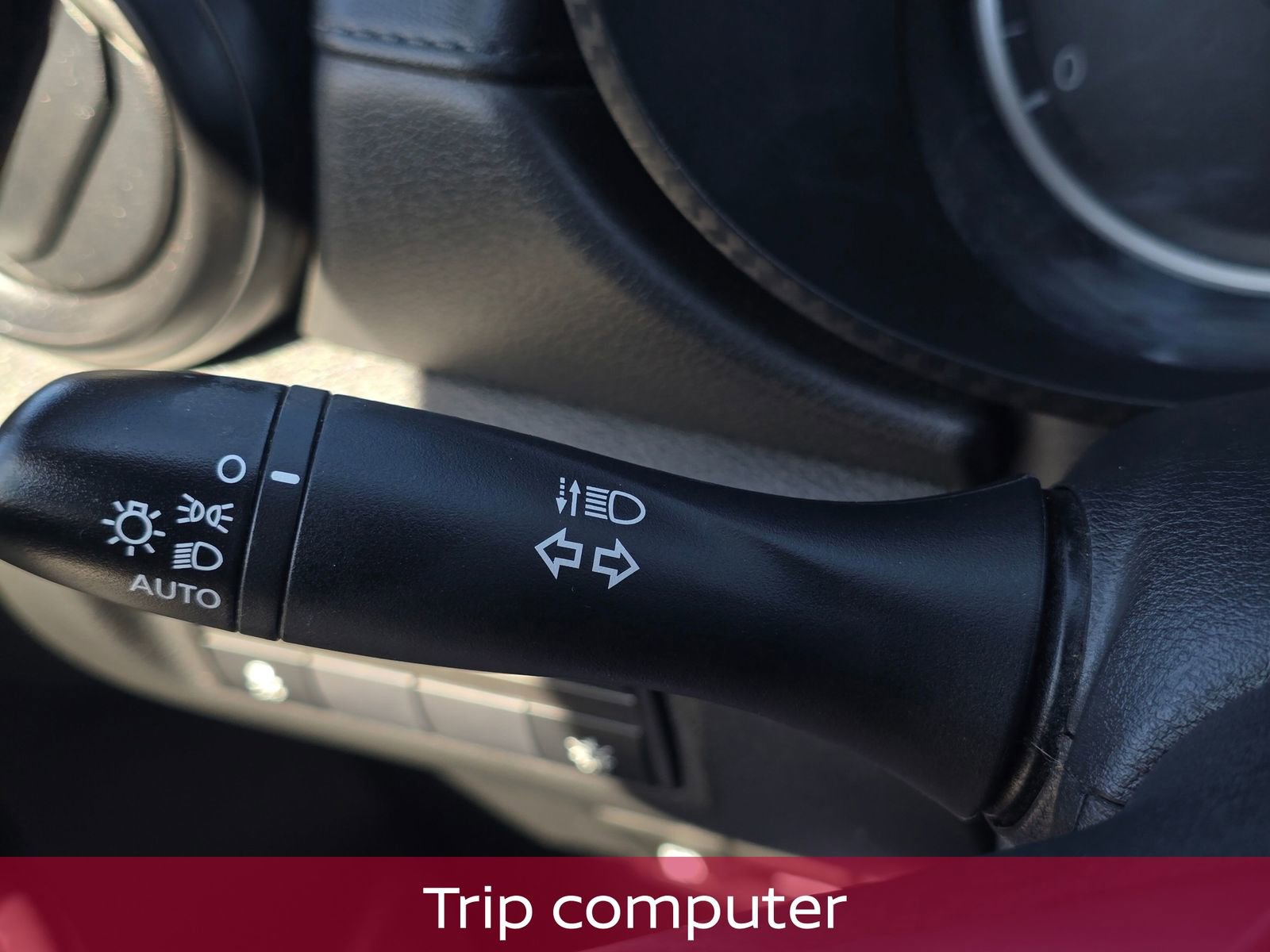 Used 2024 Nissan Versa S image 24