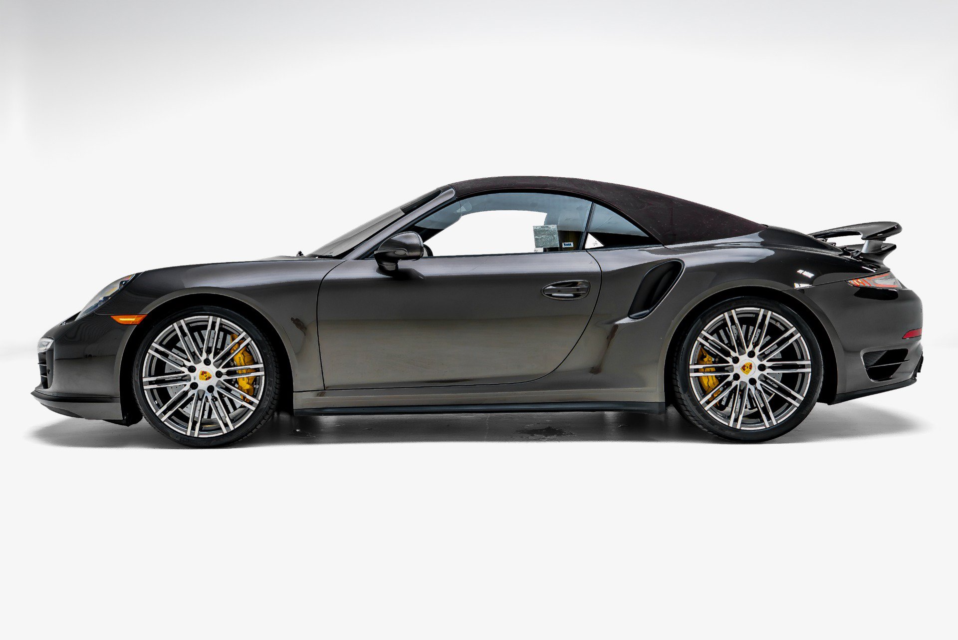 Used 2015 Porsche 911 Turbo AWD/4WD image 11