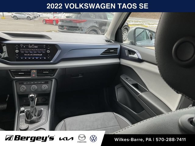 Used 2022 Volkswagen Taos SE AWD/4WD image 17