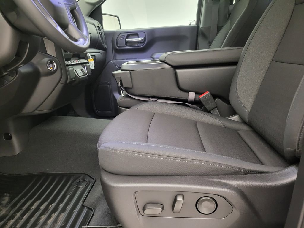 New 2026 Chevrolet Silverado 1500 Custom w/ Turbomax Blackout Package image 2