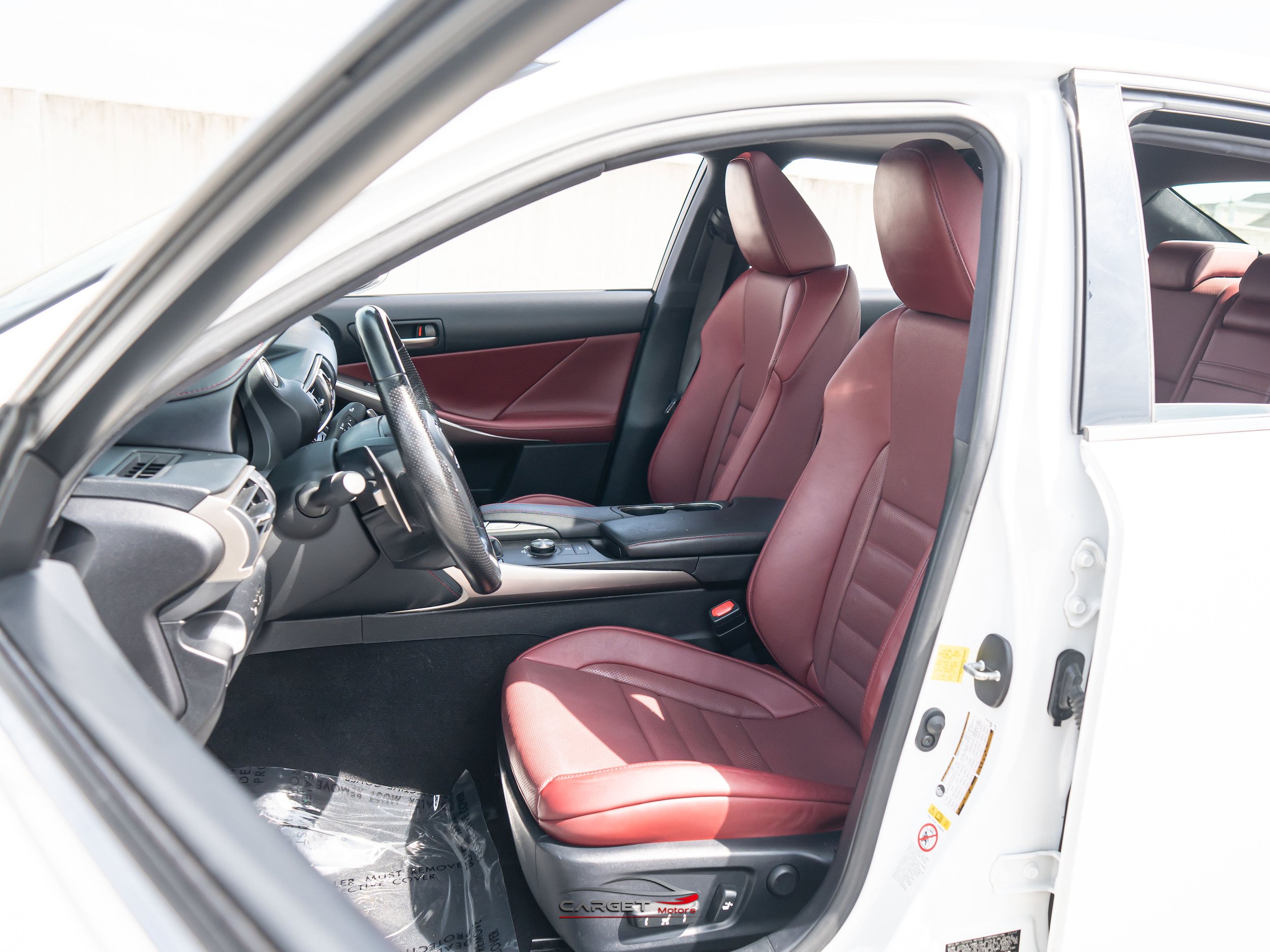 Used 2018 Lexus IS 300 F Sport w/ F Sport Package AWD/4WD image 16