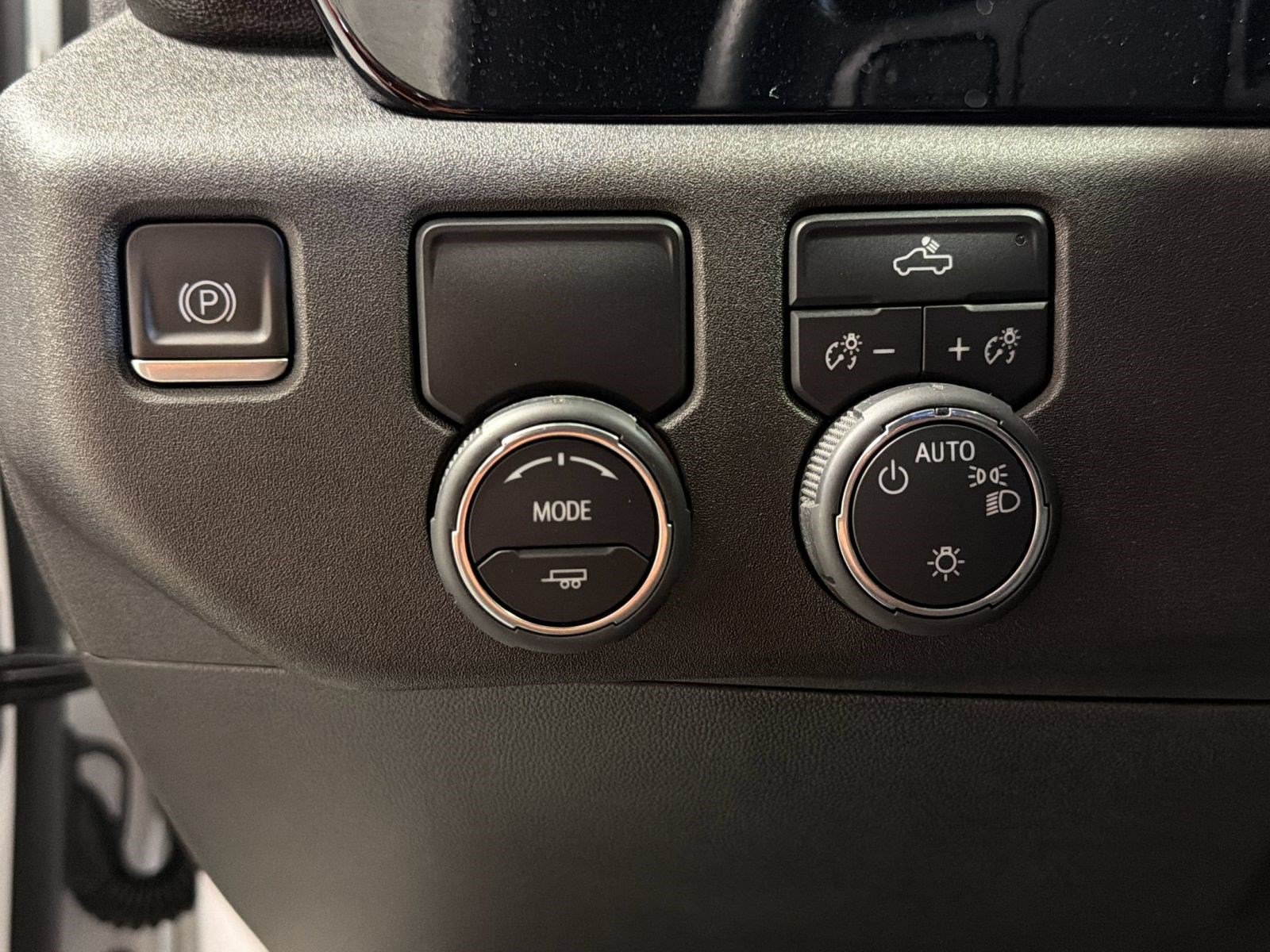 Used 2023 Chevrolet Silverado 1500 LT RWD image 28