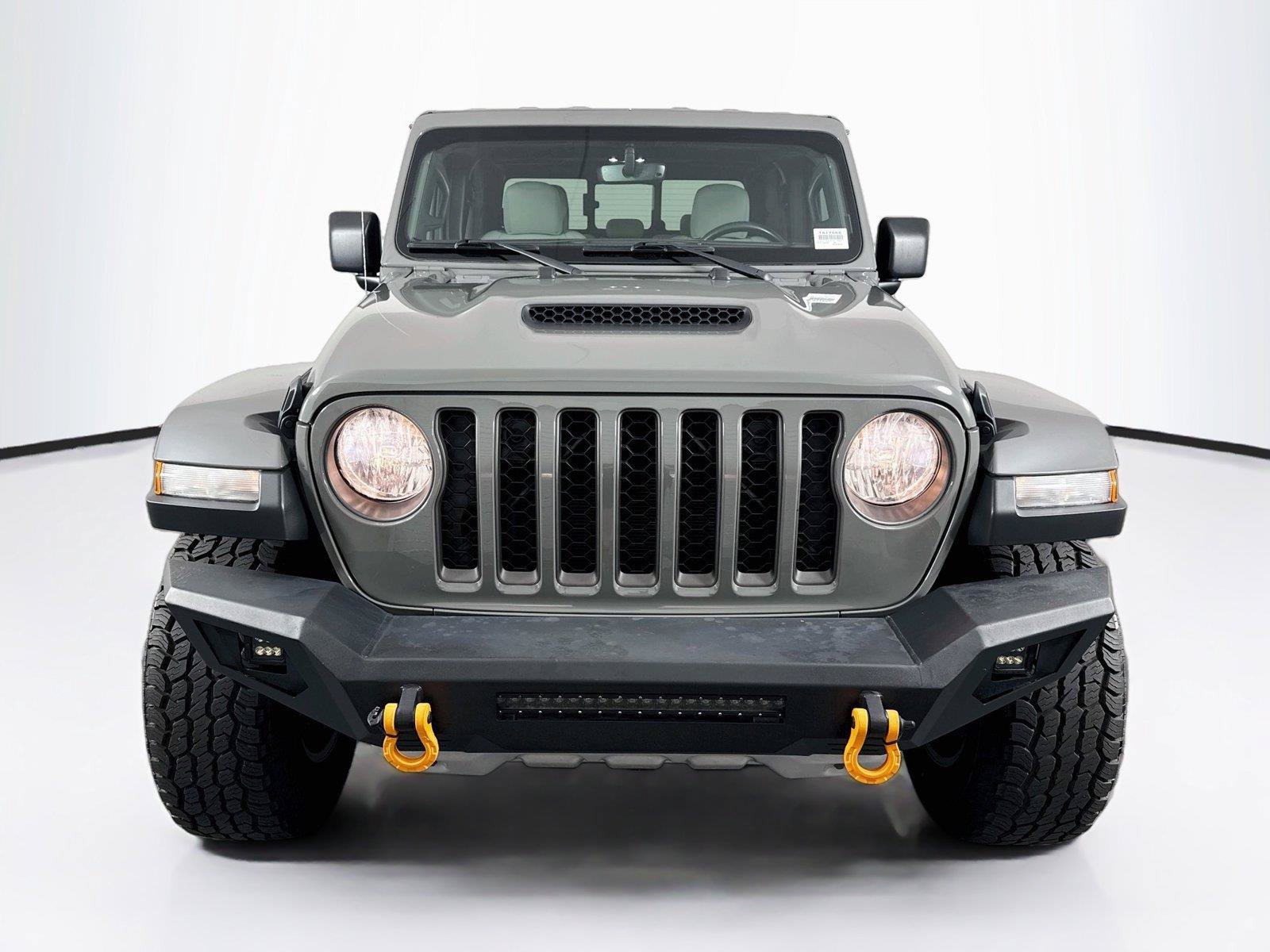 Used 2023 Jeep Gladiator Mojave w/ Cold Weather Group AWD/4WD image 9