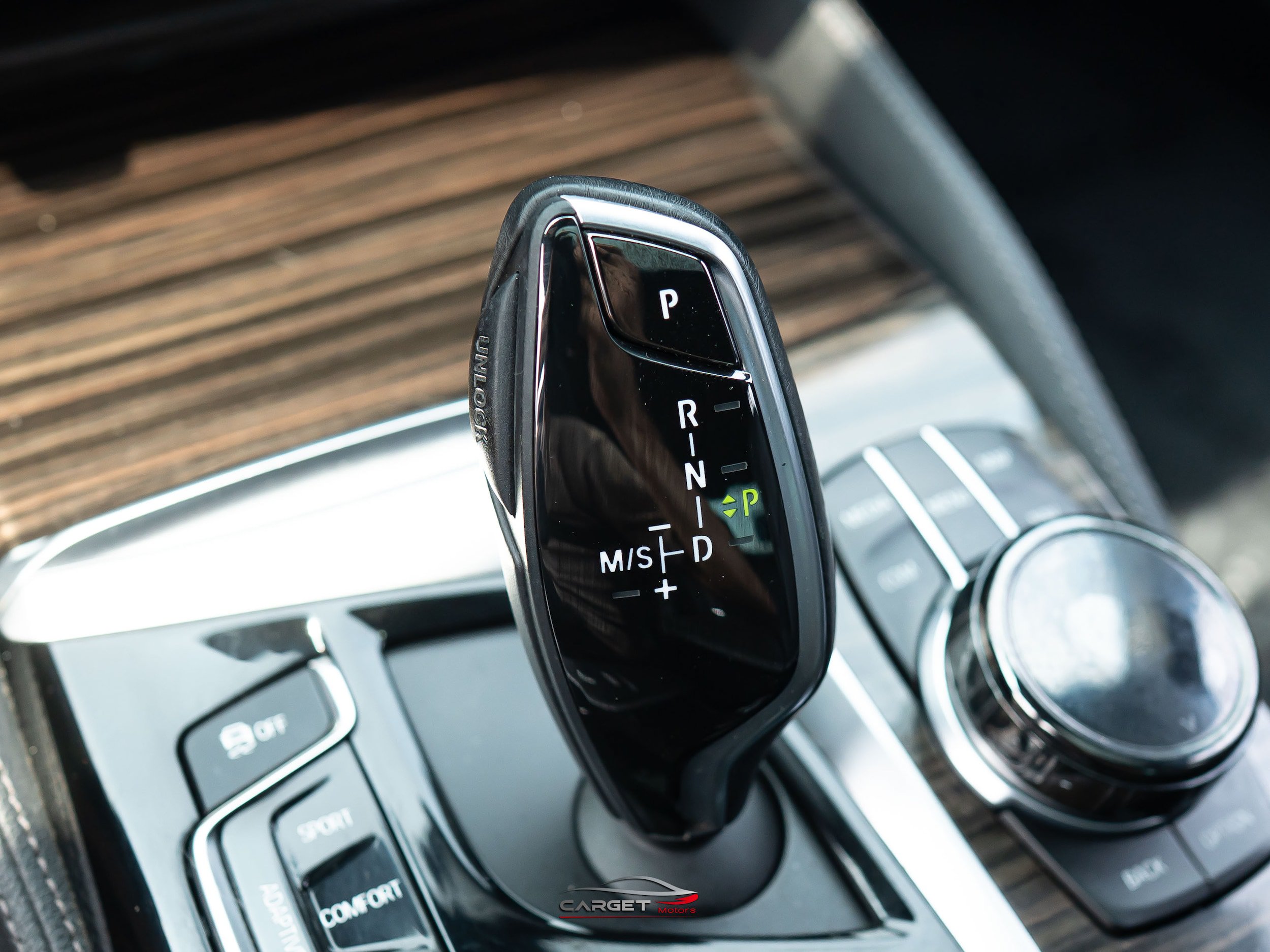 Used 2018 BMW M550i xDrive AWD/4WD image 35