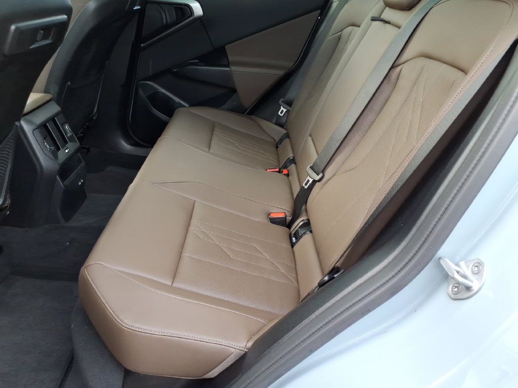 Used 2025 BMW X3 xDrive30i AWD/4WD image 10