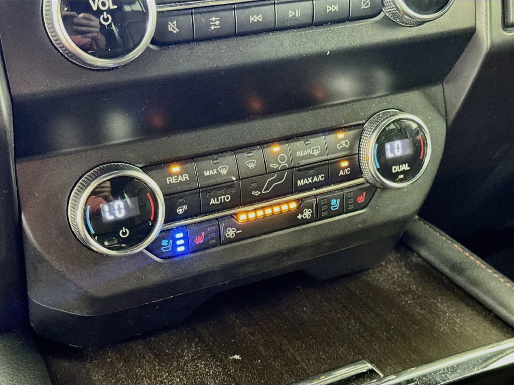 Used 2020 Ford Expedition Max King Ranch AWD/4WD image 19