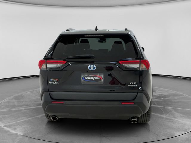 Used 2023 Toyota RAV4 XLE w/ Convenience Package AWD/4WD image 4