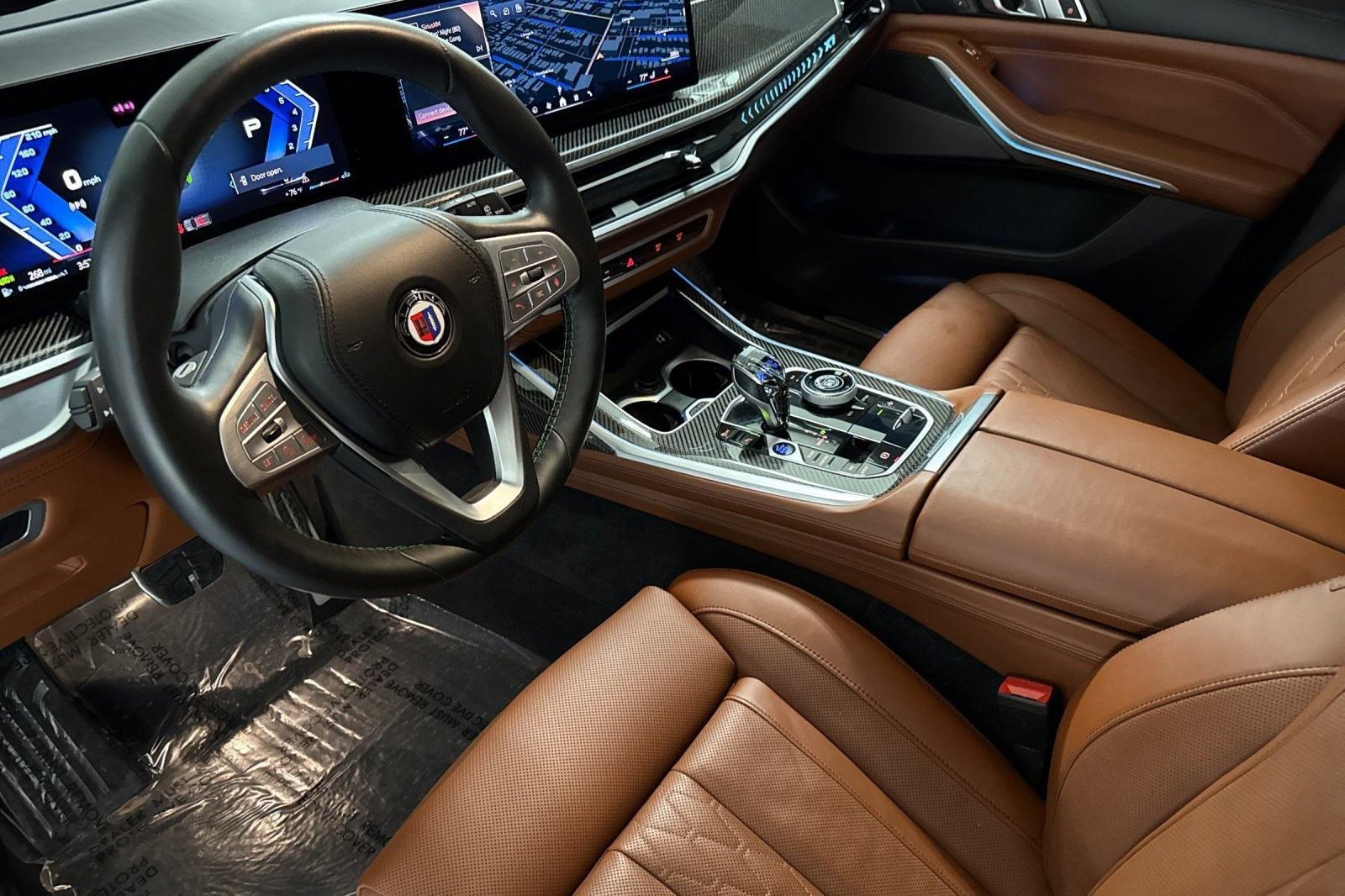 Used 2024 BMW ALPINA XB7 ALPINA XB7 image 4