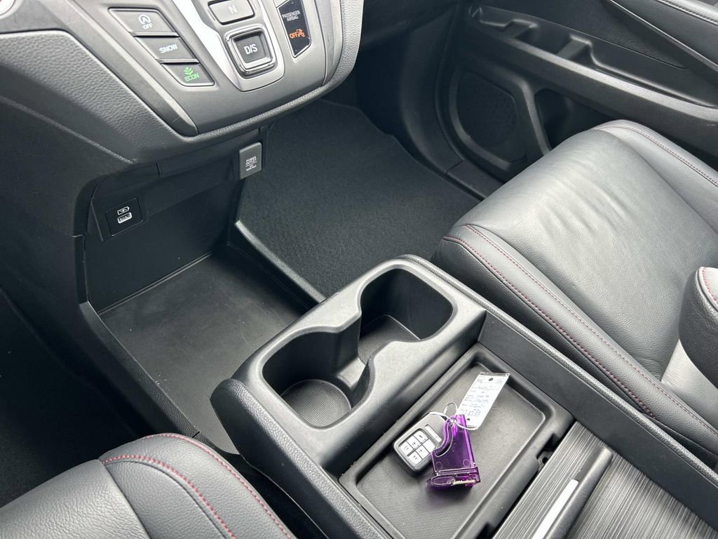 Used 2023 Honda Odyssey Sport image 31