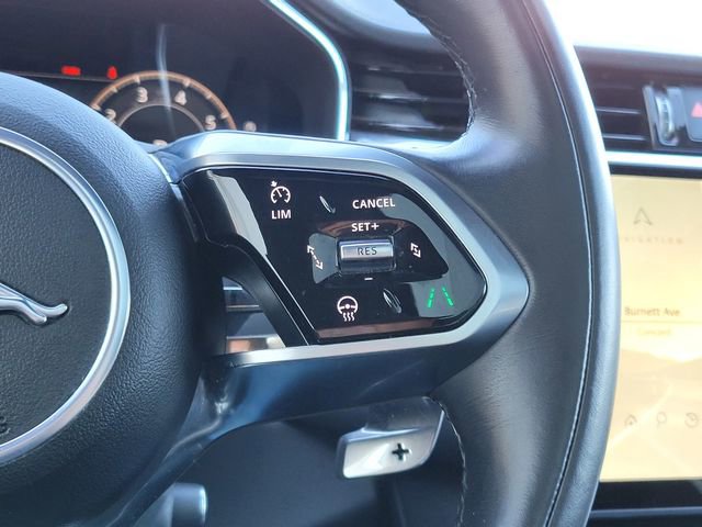 Used 2025 Jaguar F-PACE R-Dynamic S image 27