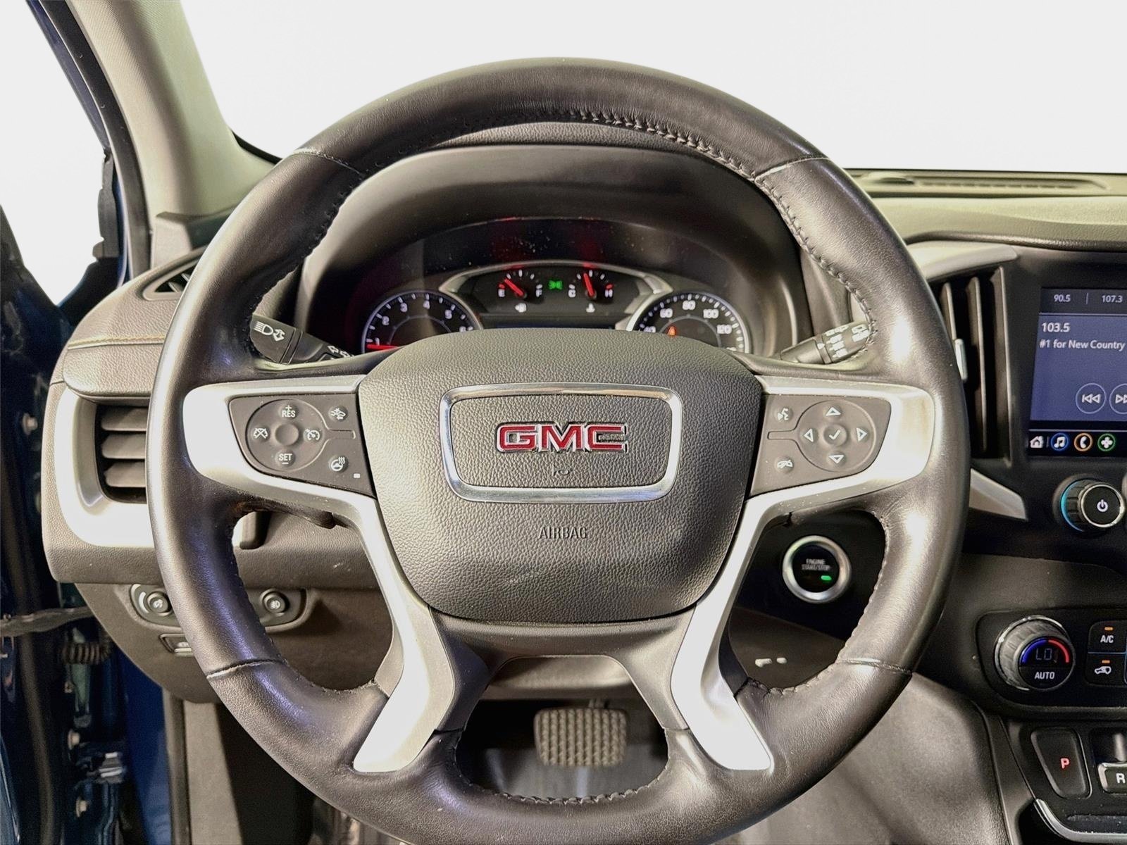 Used 2021 GMC Terrain SLT FWD image 13