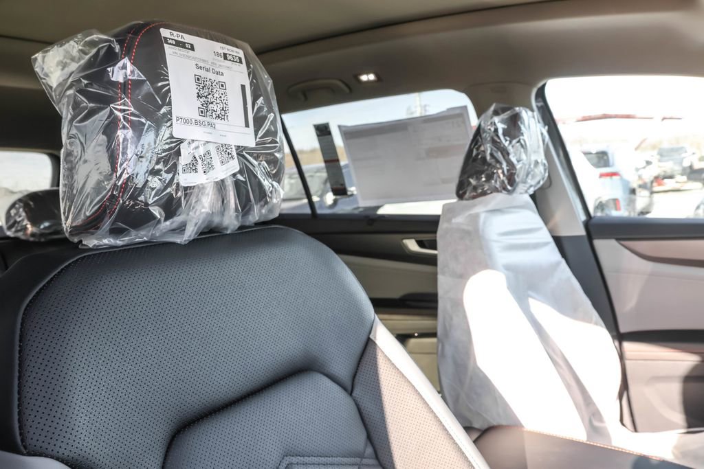 New 2026 Volkswagen Atlas Peak Edition image 44