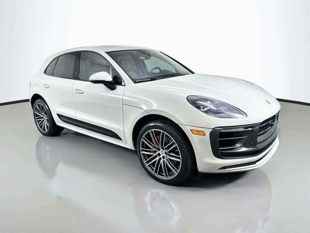 Used 2023 Porsche Macan S AWD/4WD image 3