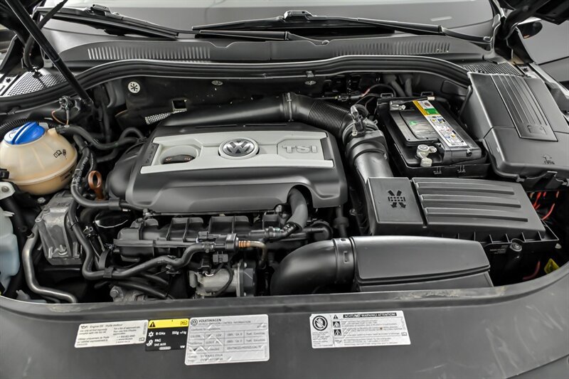 Used 2013 Volkswagen CC R-Line FWD image 12