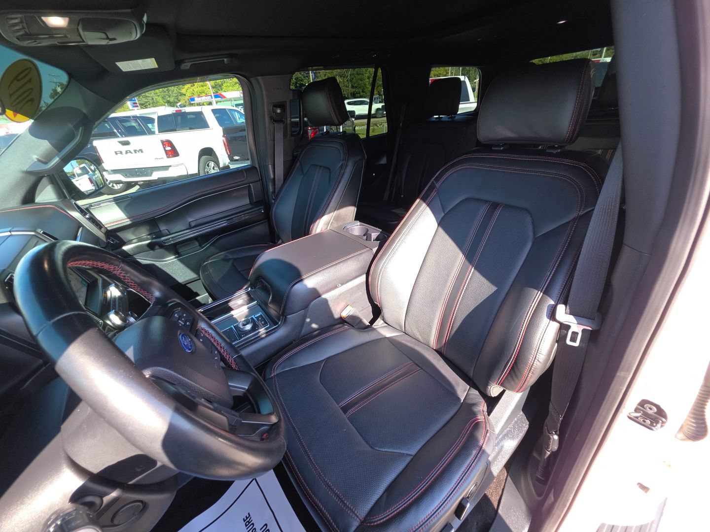 Used 2019 Ford Expedition Limited w/ Equipment Group 303A AWD/4WD image 10