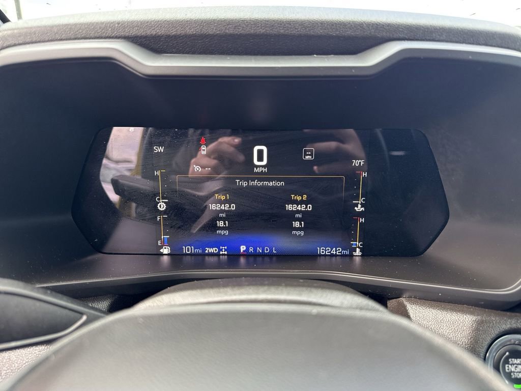 Used 2023 Chevrolet Colorado Trail Boss w/ Technology Package image 15