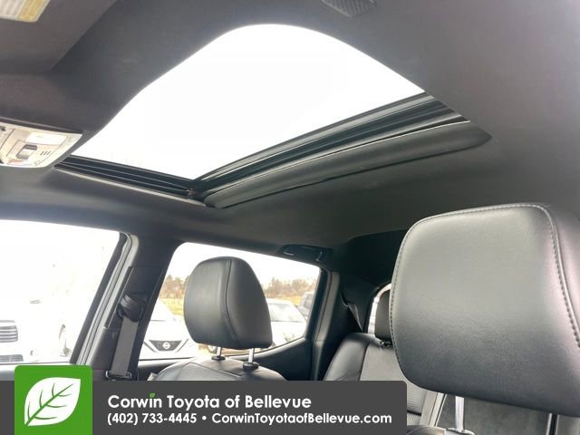 Used 2021 Toyota Tacoma Limited image 25