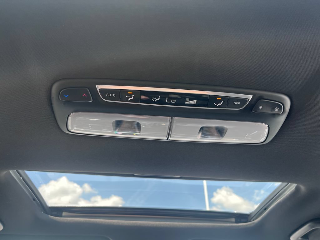 Certified 2025 Kia Telluride SX X-Line AWD/4WD image 21