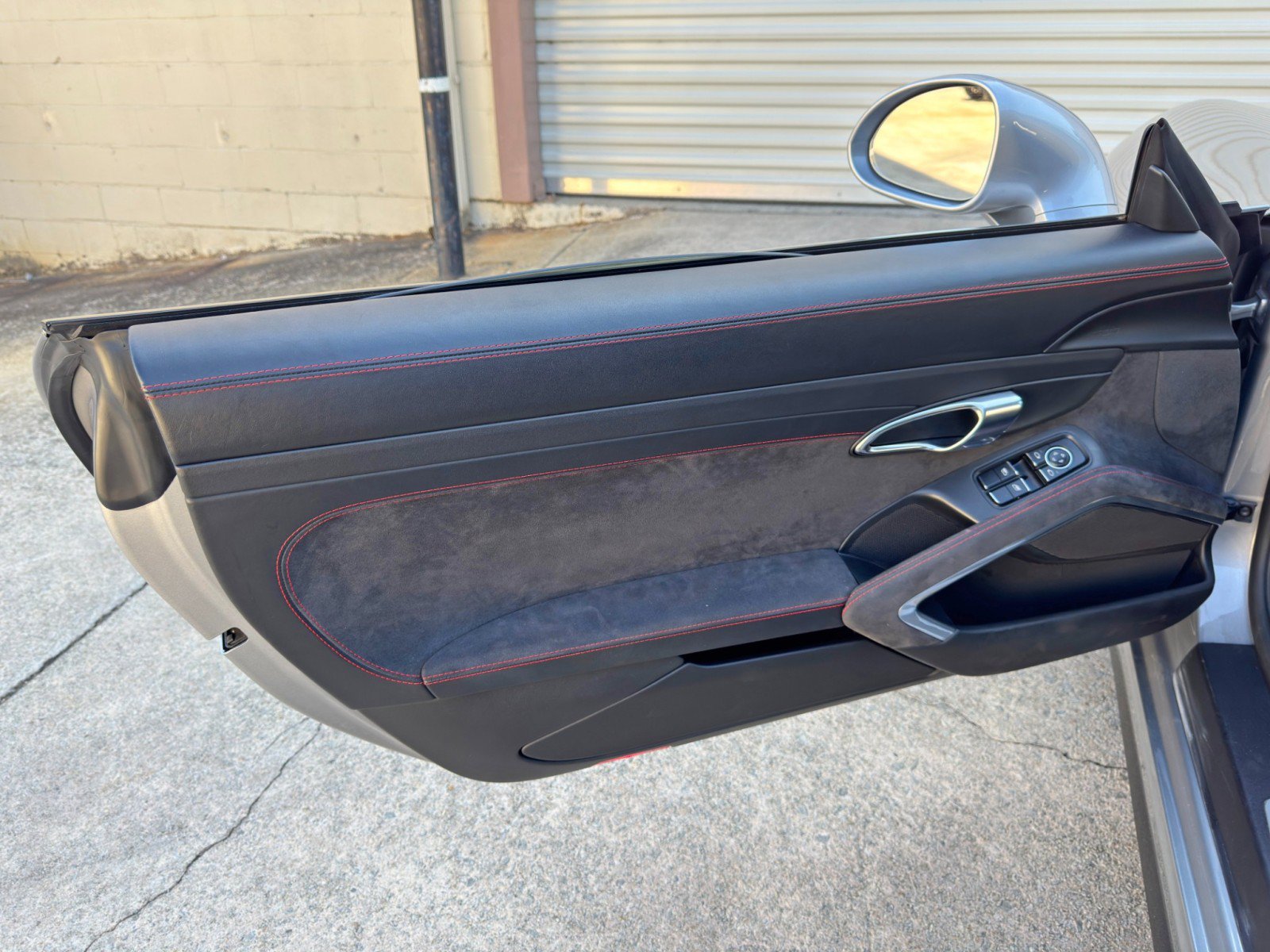 Used 2014 Porsche 911 GT3 RWD image 34
