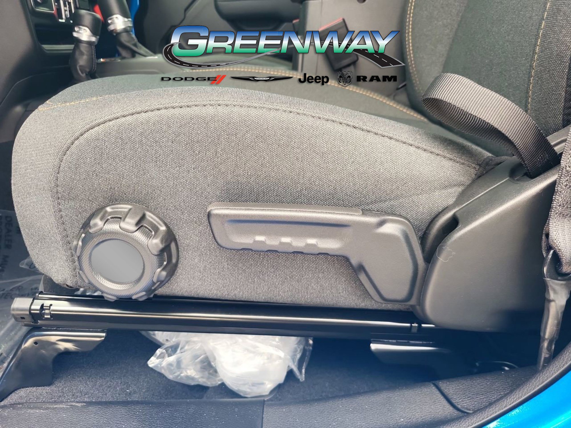 Used 2025 Jeep Gladiator Sport image 17