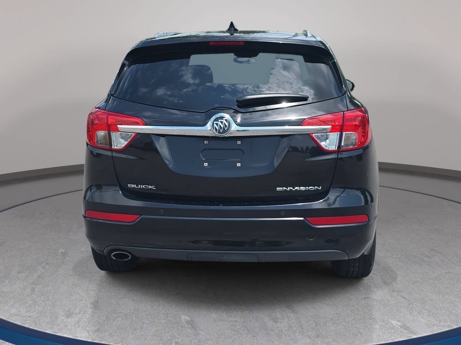Used 2017 Buick Envision Essence w/ LPO, Cargo Package FWD image 6