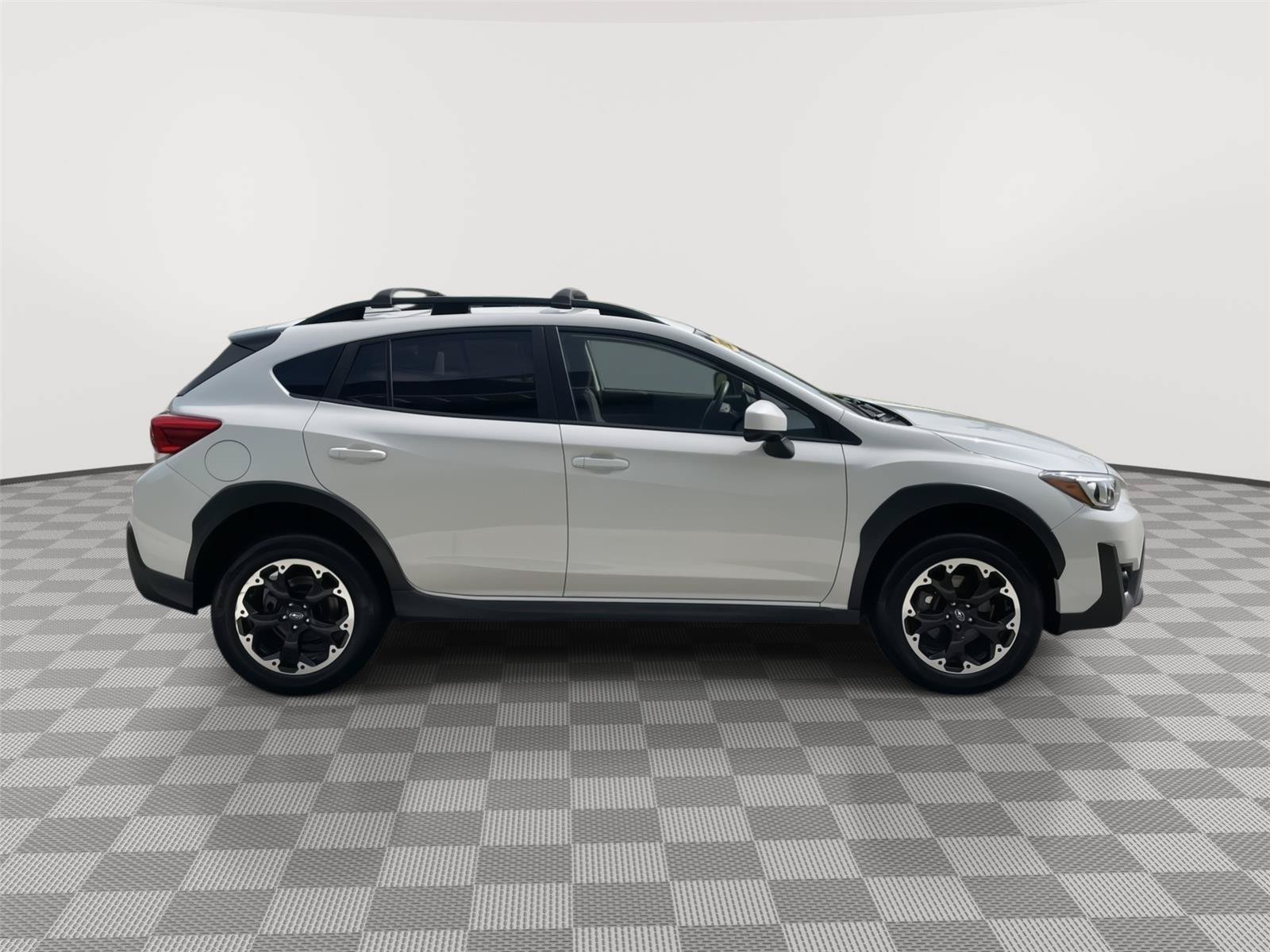 Certified 2021 Subaru Crosstrek 2.0i Premium AWD/4WD image 2