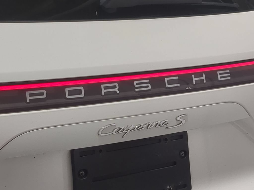 Used 2019 Porsche Cayenne S AWD/4WD image 15