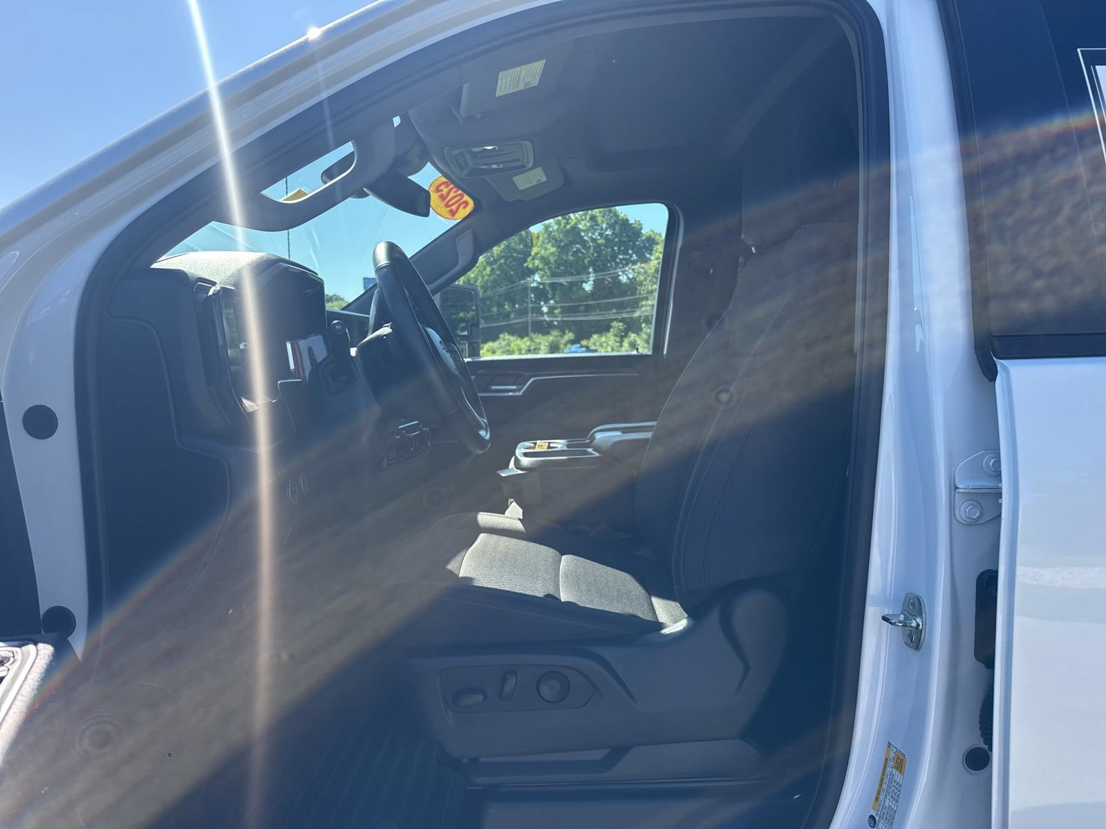Used 2025 Chevrolet Silverado 2500 LT w/ Safety Package AWD/4WD image 23