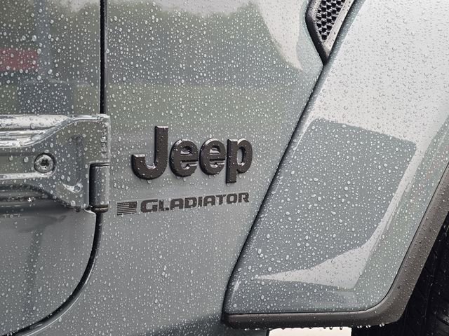 New 2025 Jeep Gladiator Sport image 6