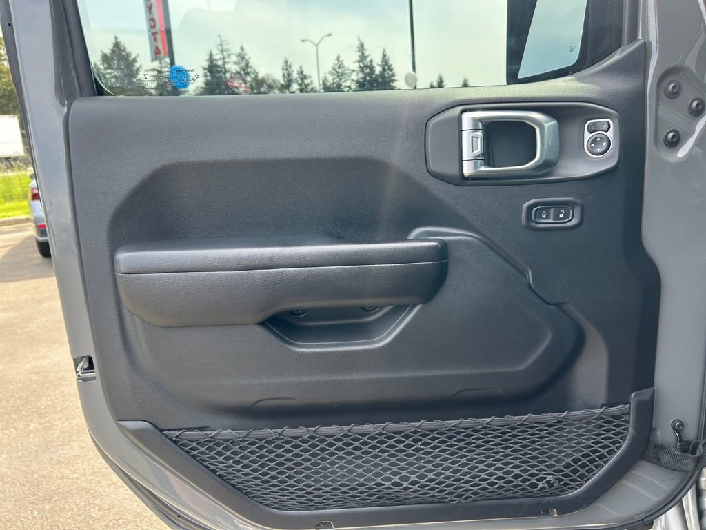 Used 2018 Jeep Wrangler Unlimited Rubicon AWD/4WD image 21