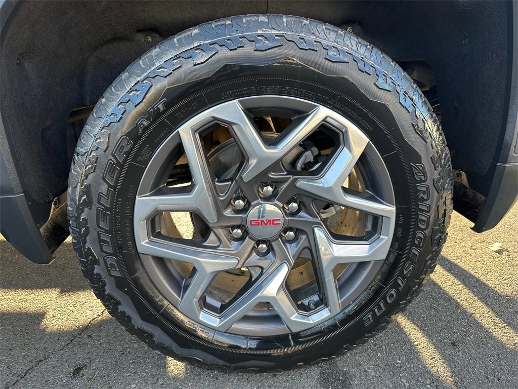 Used 2024 GMC Sierra 1500 SLT w/ SLT Premium Plus Package image 10