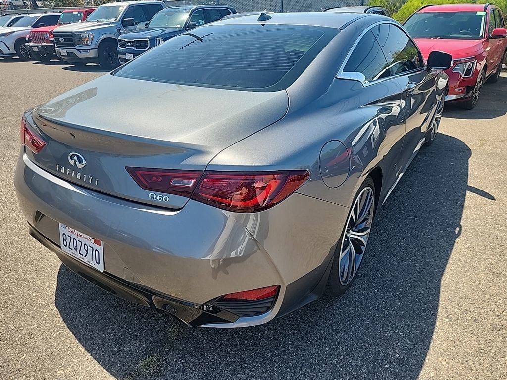 Used 2017 INFINITI Q60 2.0t w/ Premium Plus Package 2.0T RWD image 13