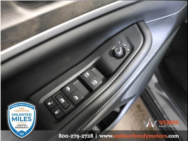 New 2026 Jeep Grand Cherokee Altitude image 15