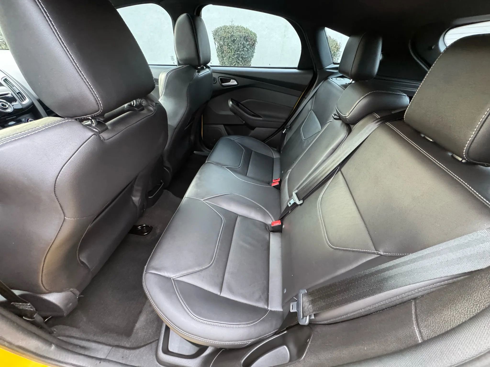 Used 2018 Ford Focus ST w/ Equipment Group 402A FWD image 16