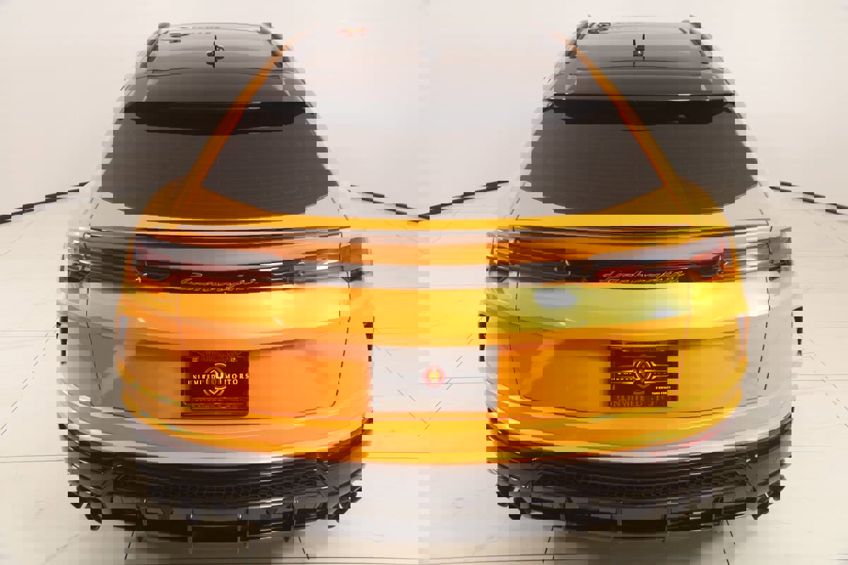 Used 2021 Lamborghini Urus image 75