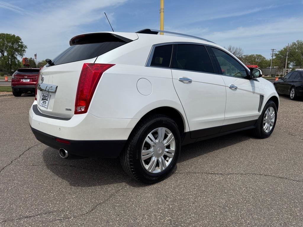 Used 2015 Cadillac SRX Luxury AWD/4WD image 4