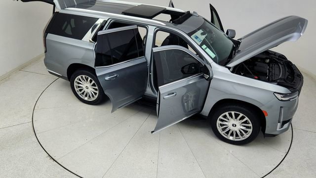 Used 2023 Cadillac Escalade Premium Luxury w/ Performance Package image 91