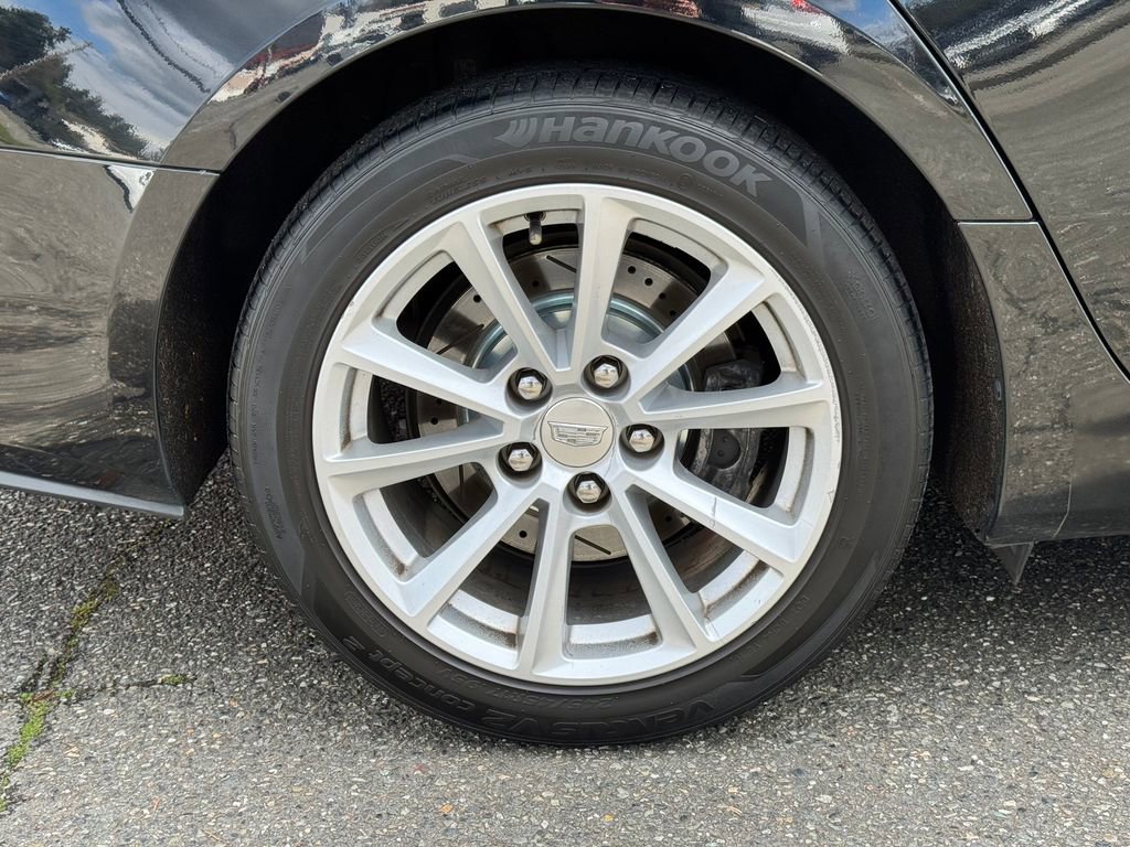 Used 2017 Cadillac CTS AWD Sedan w/ Seating Package image 10