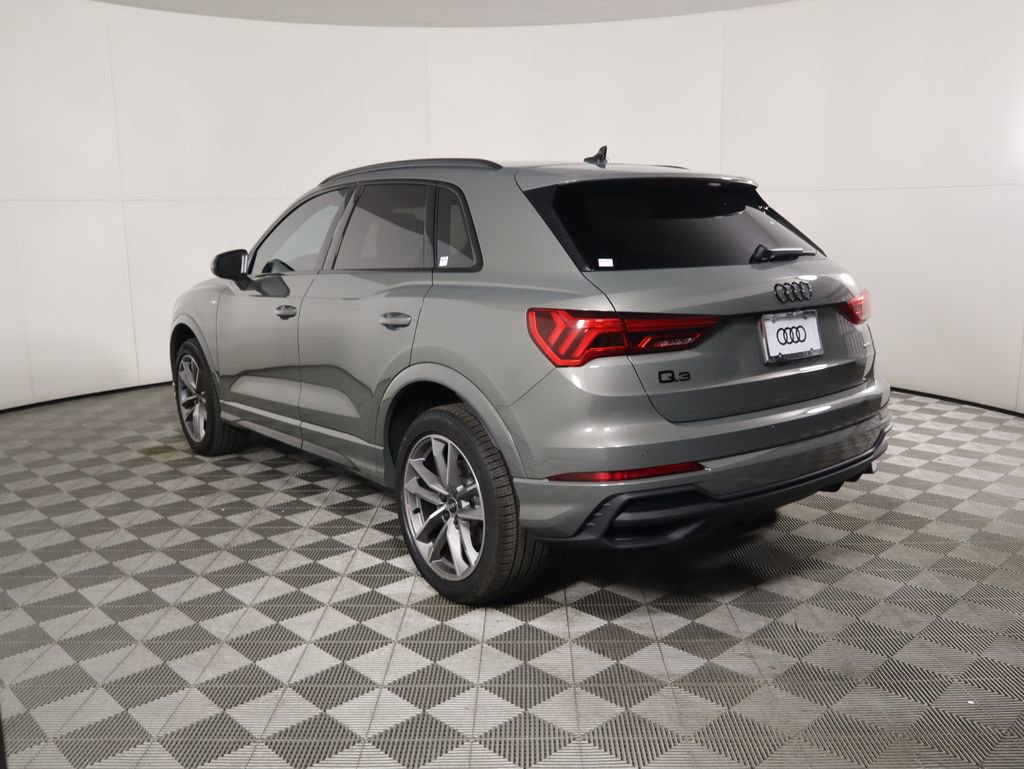 Used 2025 Audi Q3 2.0T Premium w/ Convenience Package image 8