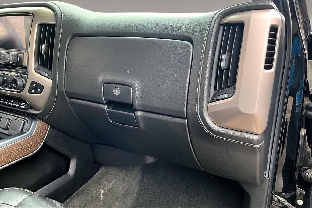 Used 2018 GMC Sierra 2500 Denali w/ Duramax Plus Package image 14